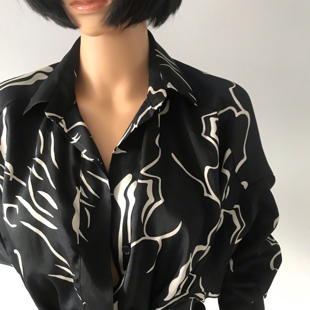 ꧁ 𝔻ℝ𝔼𝕊𝕊 ꧂ - Picture 2 of 4